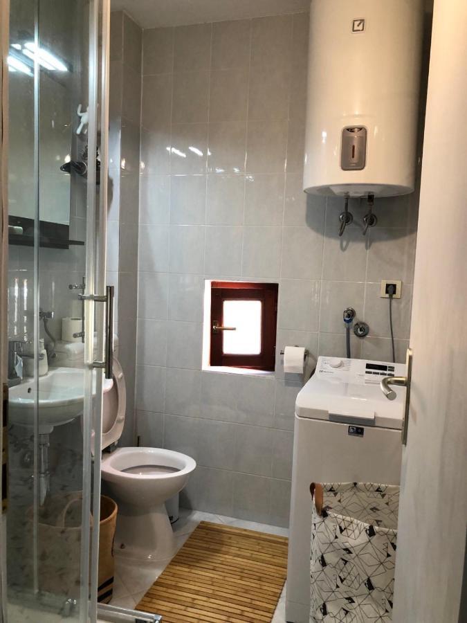 Casa Alexa Apartment Ровин Екстериор снимка