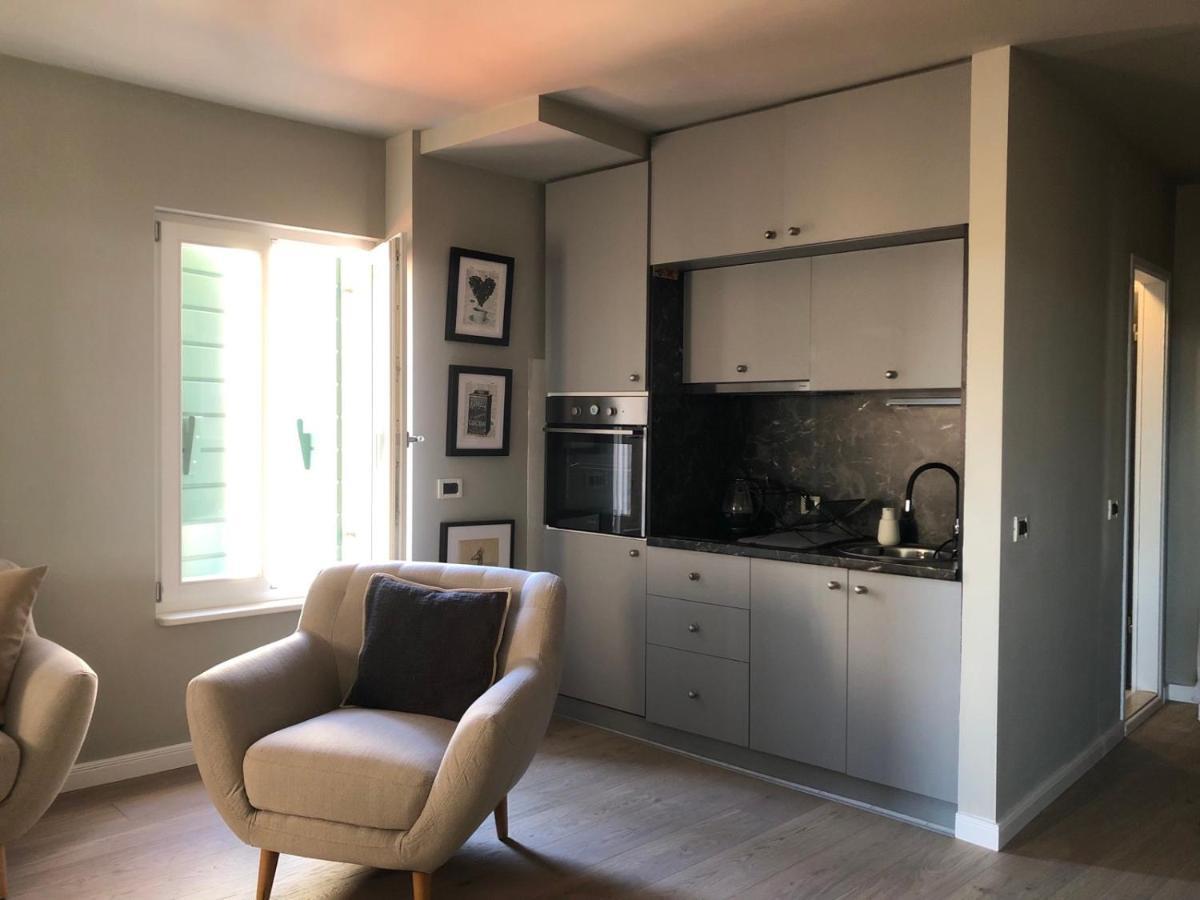 Casa Alexa Apartment Ровин Екстериор снимка